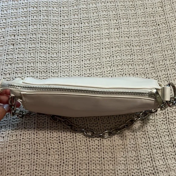 Purse - Picture 4 of 6